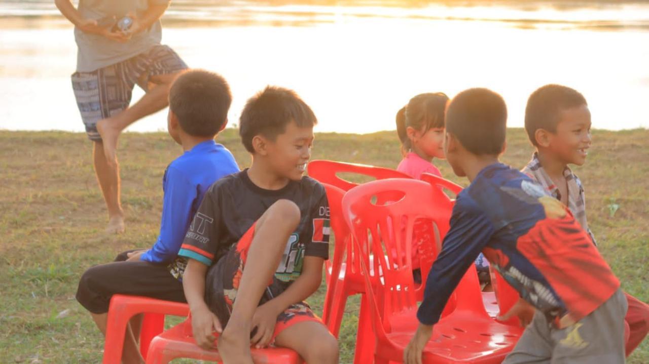 Vera Sunset Homestay Local Experience With Lao Family Muang Không Esterno foto