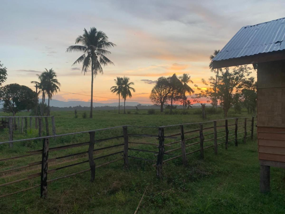 Vera Sunset Homestay Local Experience With Lao Family Muang Không Esterno foto