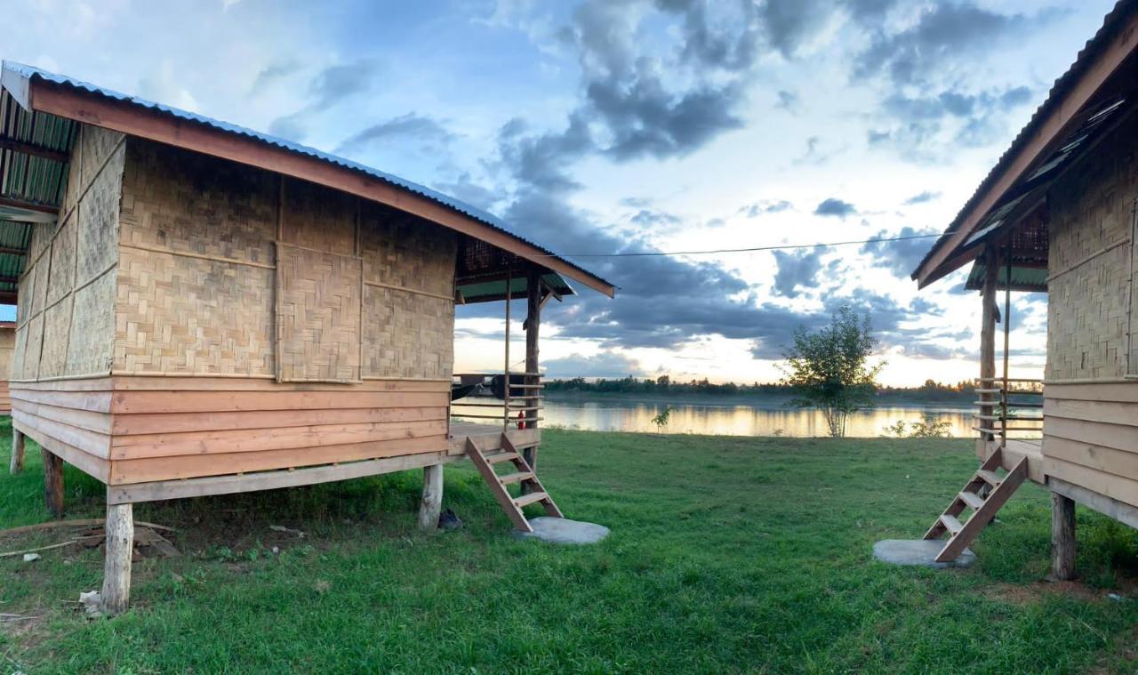 Vera Sunset Homestay Local Experience With Lao Family Muang Không Esterno foto