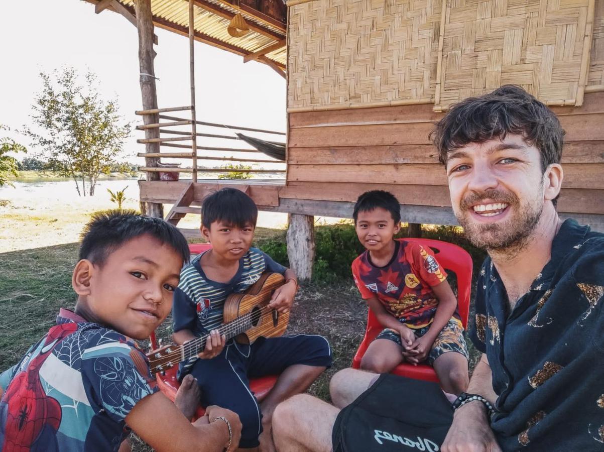 Vera Sunset Homestay Local Experience With Lao Family Muang Không Esterno foto