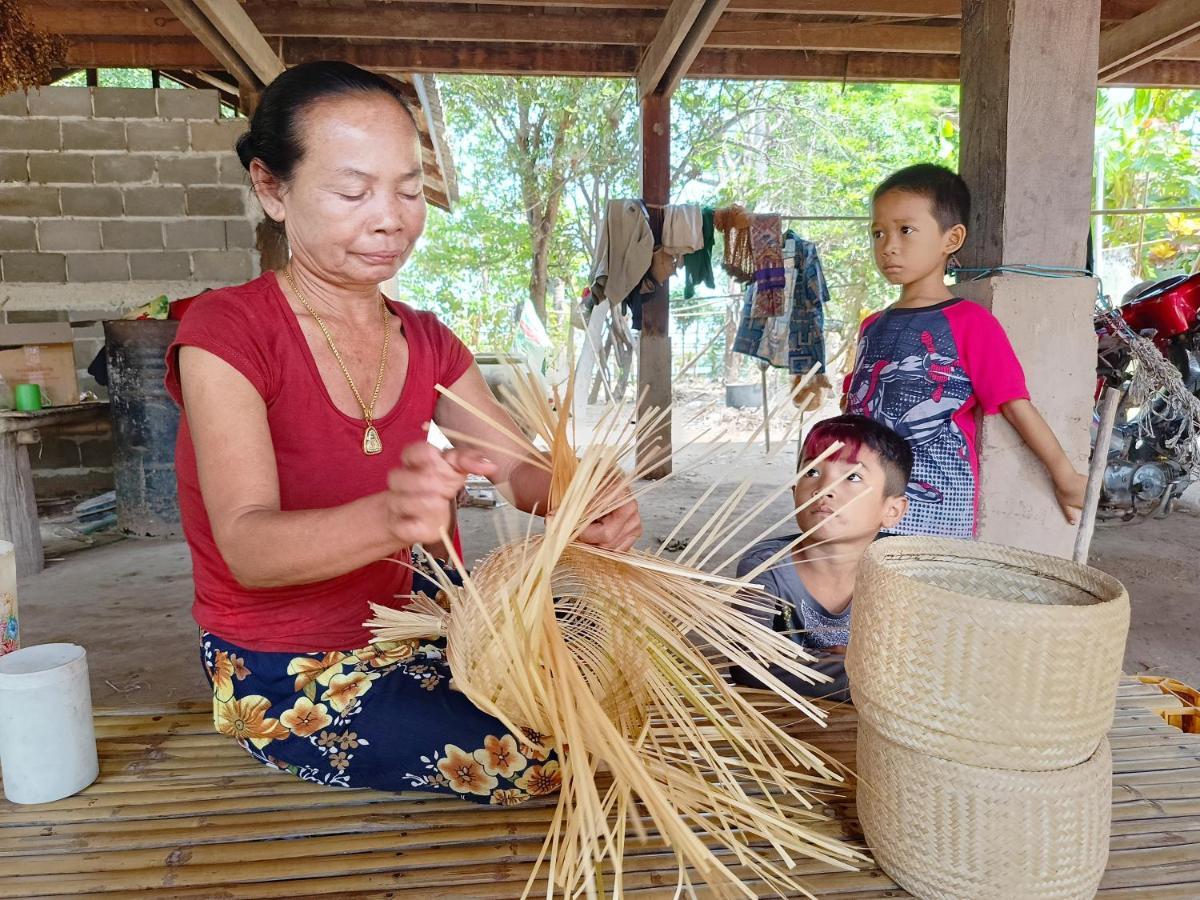 Vera Sunset Homestay Local Experience With Lao Family Muang Không Esterno foto